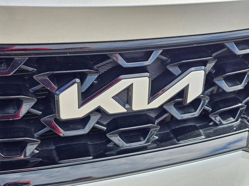 2022 Kia Sorento EX photo 3