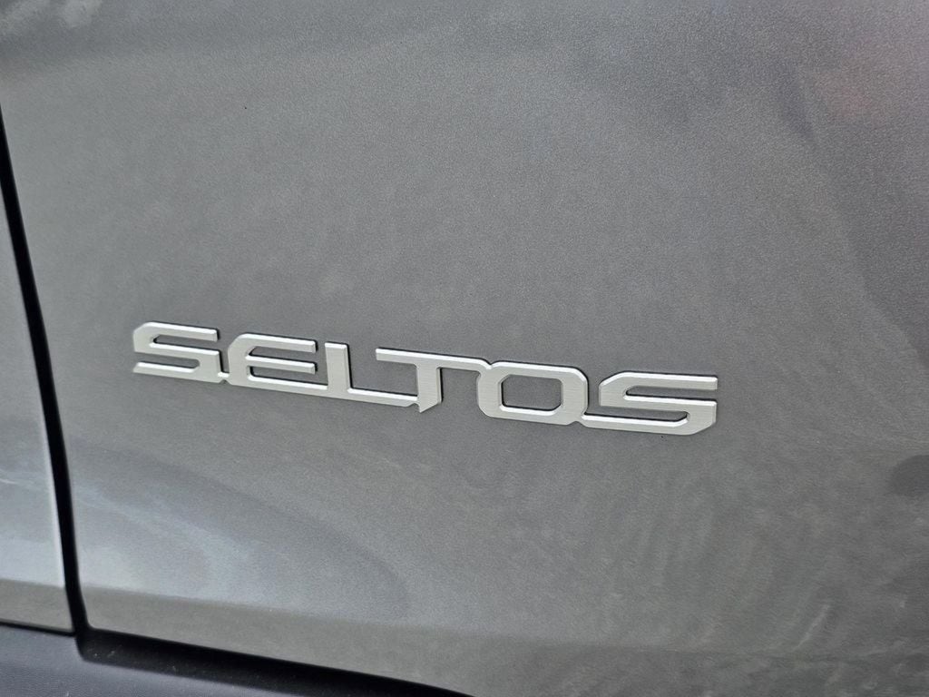 2026 Kia Seltos SX - Photo 11
