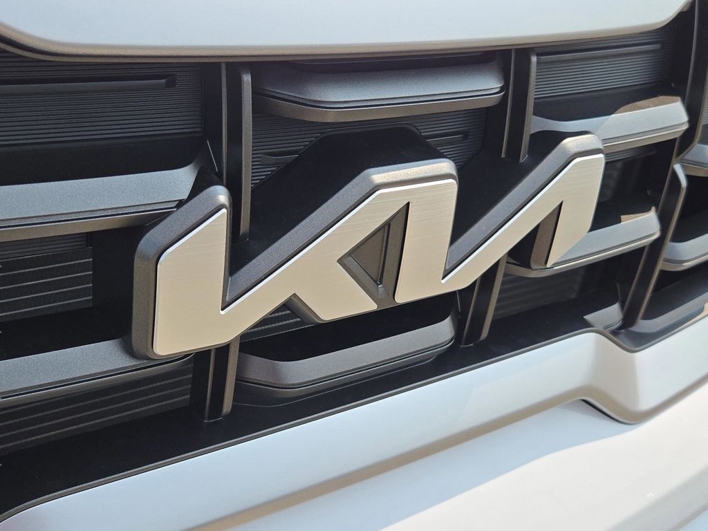 2025 Kia Telluride S photo 4