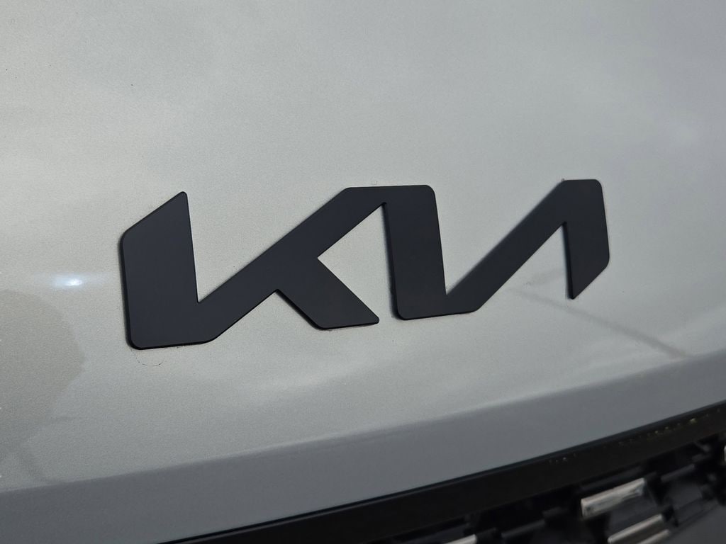 New 2025 Kia Carnival Hybrid SX Prestige Van Passenger Van