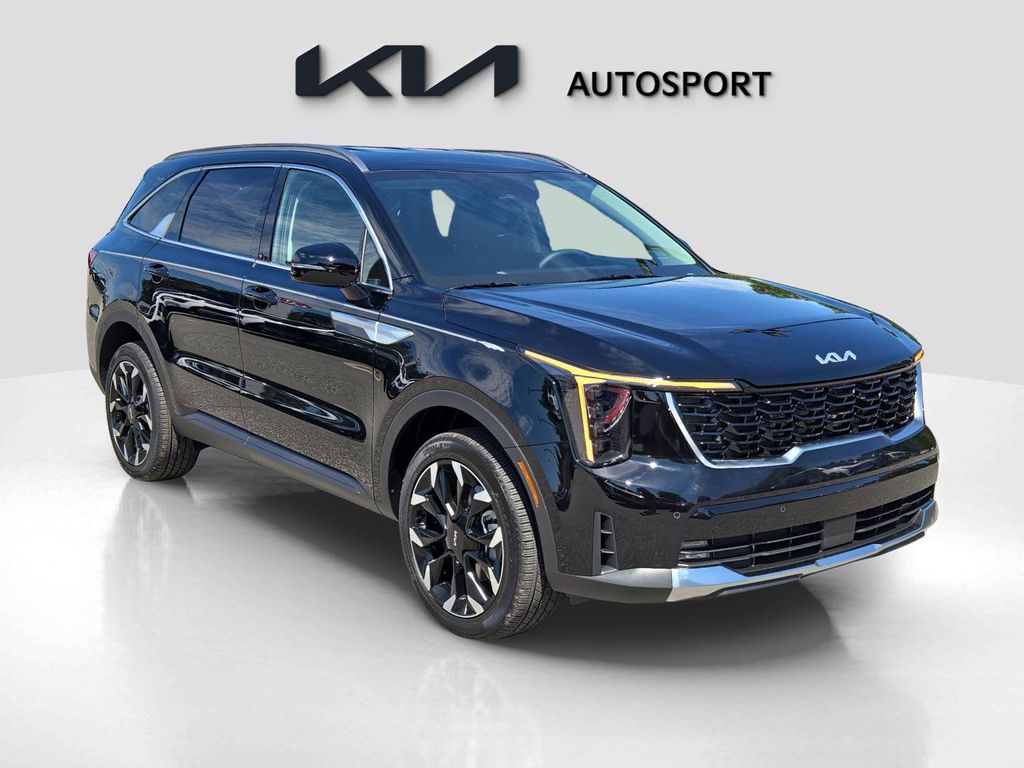 2026 Kia Sorento EX photo 3