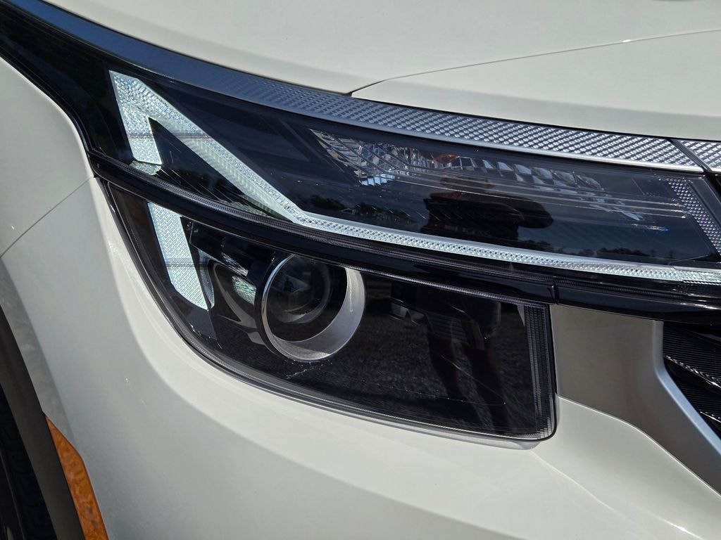 New 2026 Kia Seltos S SUV