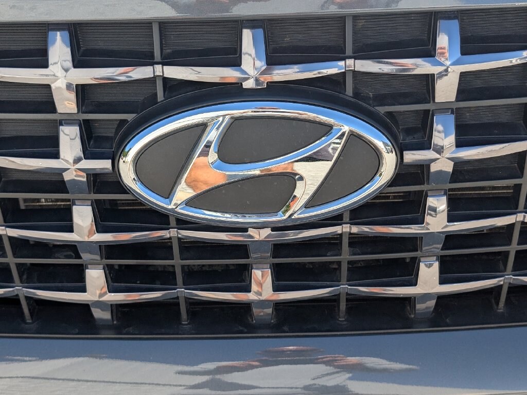 Used 2025 Hyundai Venue SUV