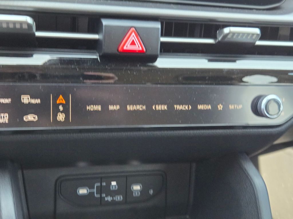 2026 Kia Sportage SX - Photo 26