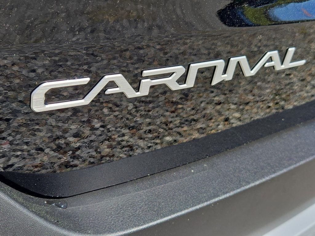 2026 Kia Carnival LXS - Photo 11