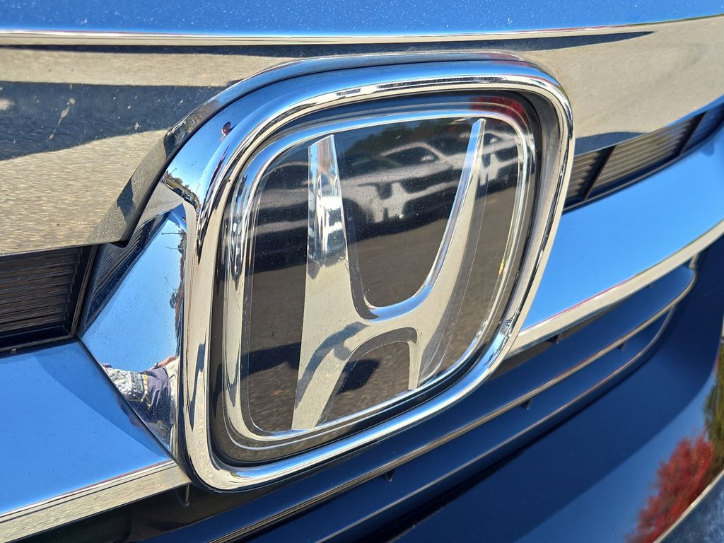 2021 Honda Pilot Elite photo 2