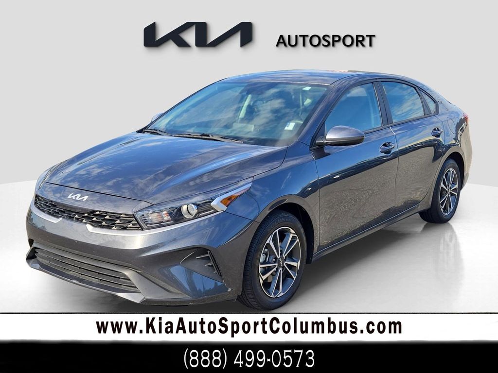 2023 Kia Forte LXS