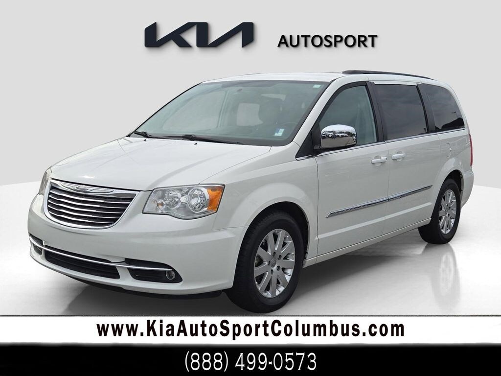 Used 2024 Chrysler Pacifica Touring L Van Passenger Van