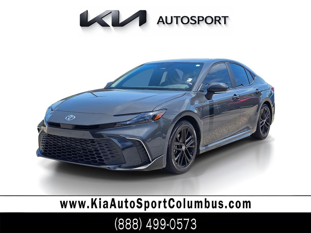 Used 2025 Toyota Camry SE Sedan