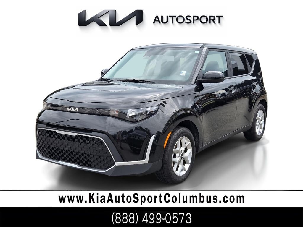 Certified 2025 Kia Soul Hatchback