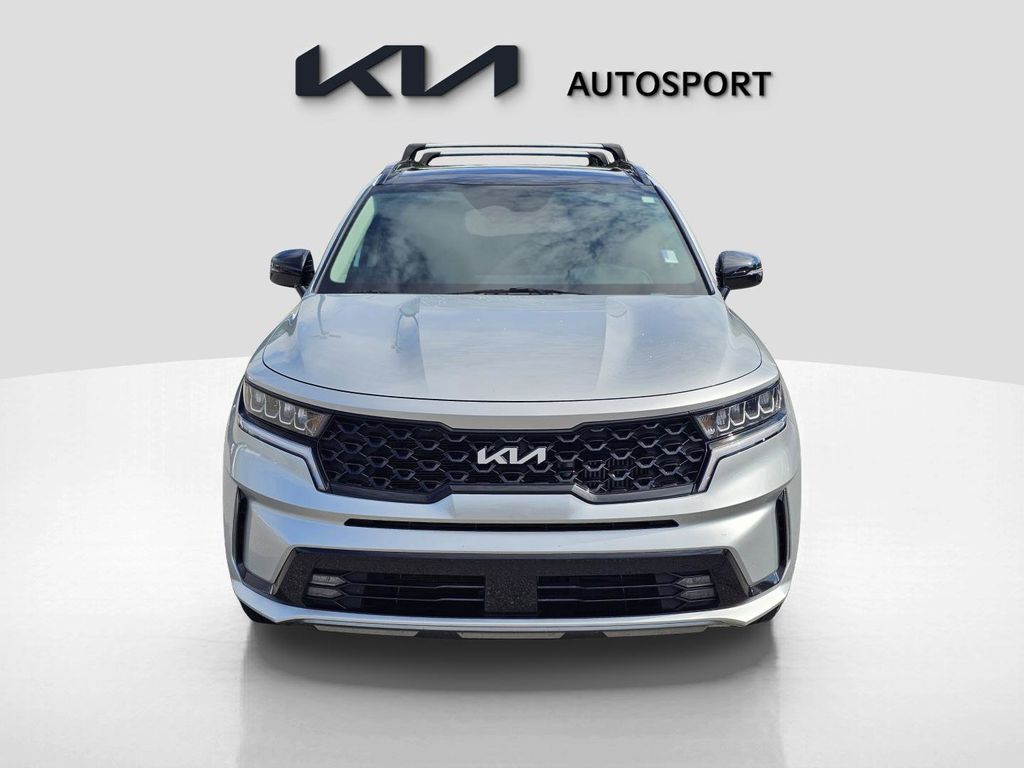 2022 Kia Sorento EX photo 2