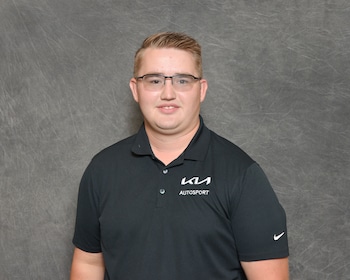 Staff member Tyler Shelton from e7665d5a3c54