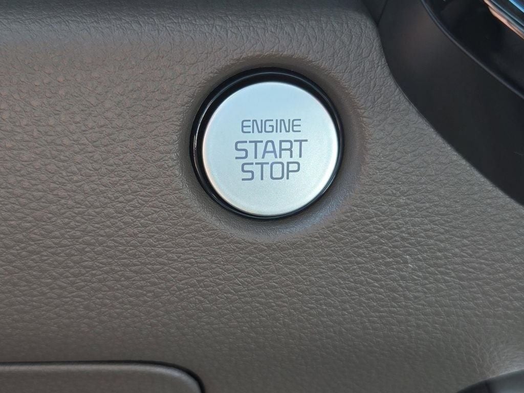 2026 Kia Carnival EX - Photo 24