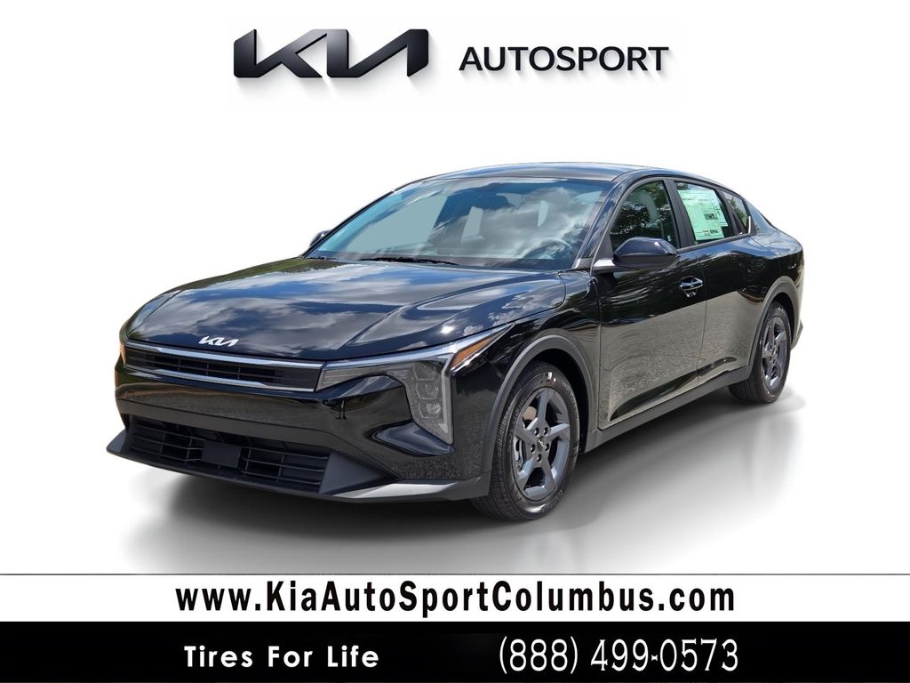 2026 Kia K4 LXS AT's photo