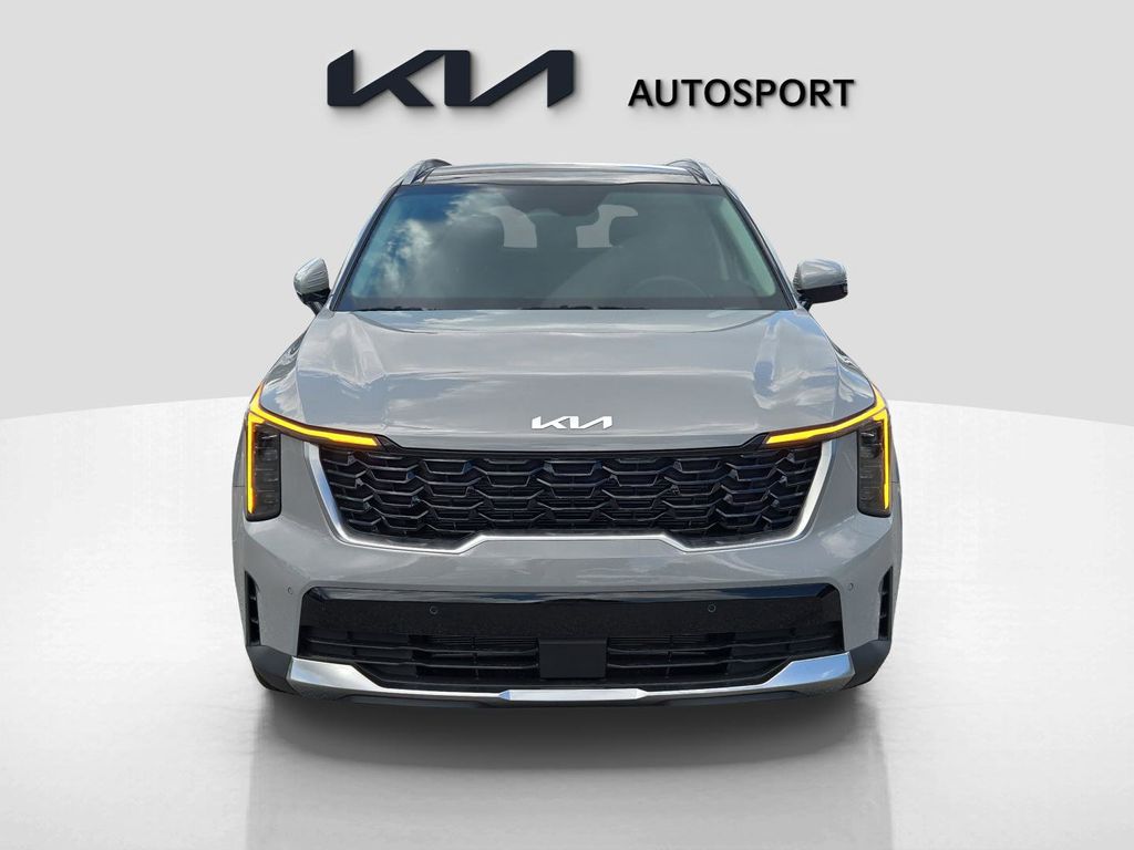 2025 Kia Sorento S photo 2