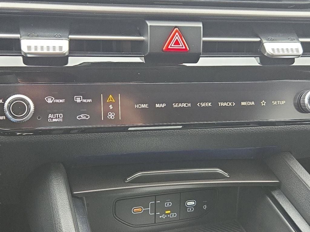 2026 Kia Sportage EX Hybrid - Photo 26