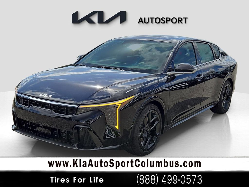 2025 Kia K4 GT-Line Turbo's photo