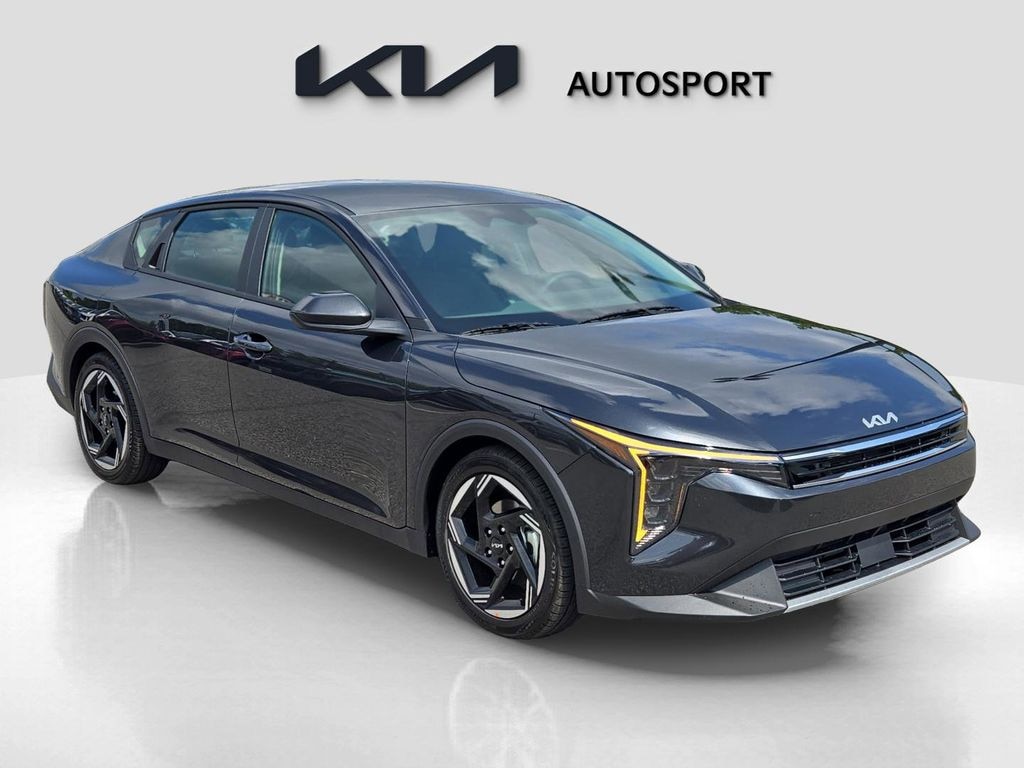 New 2025 Kia K4 EX Sedan