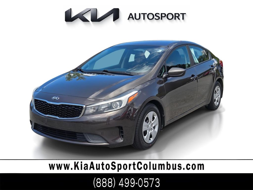 2017 Kia Forte LX AT's photo