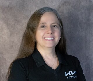 Staff member Kathy Bowman from ID_6c41eb006150