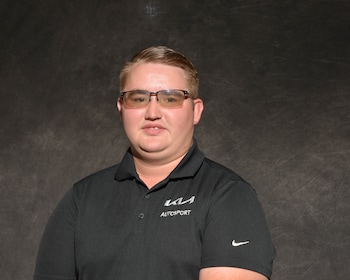 Staff member Tyler Shelton from e7665d5a3c54