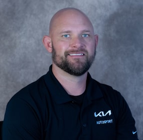 Staff member Brandon Moore from ID_2d6e35e92fa3