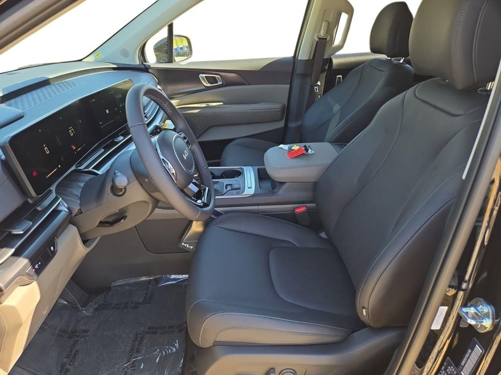 2026 Kia Carnival LXS - Photo 18