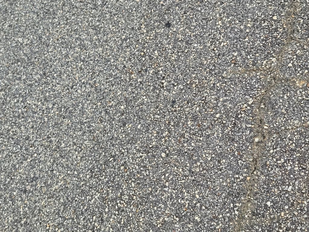 3VVCX7B22NM023835