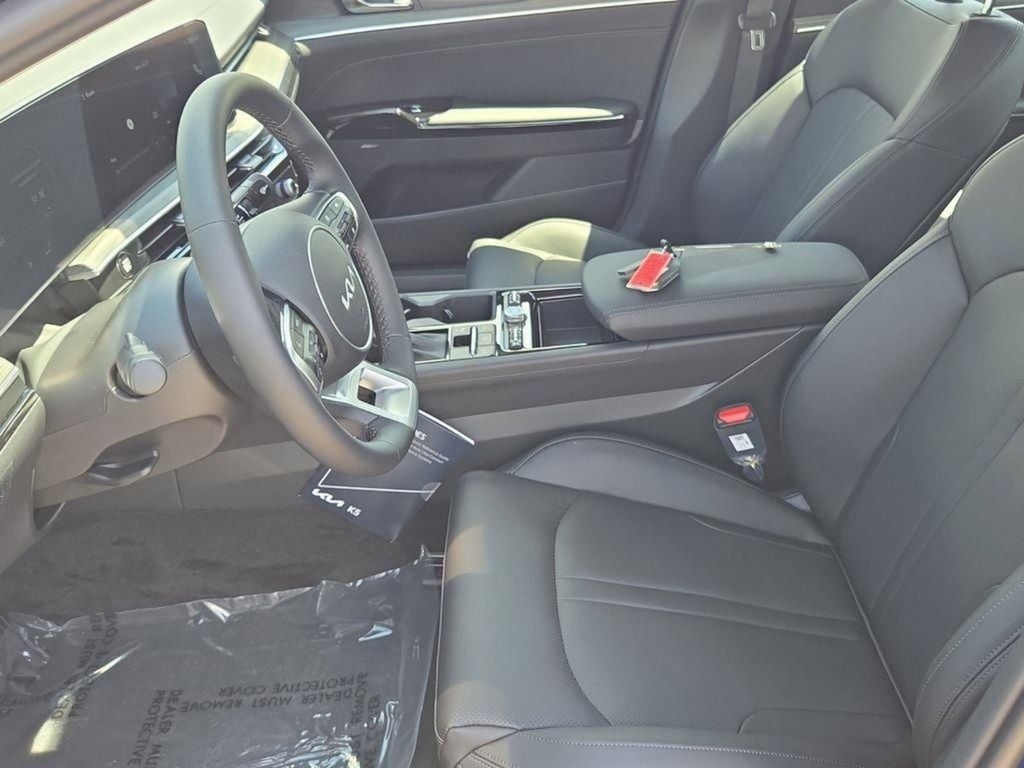2026 Kia K5 EX - Photo 18