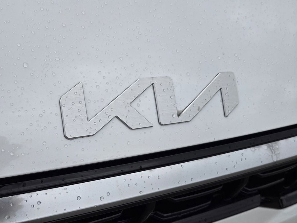 New 2025 Kia K4 GT-Line Sedan