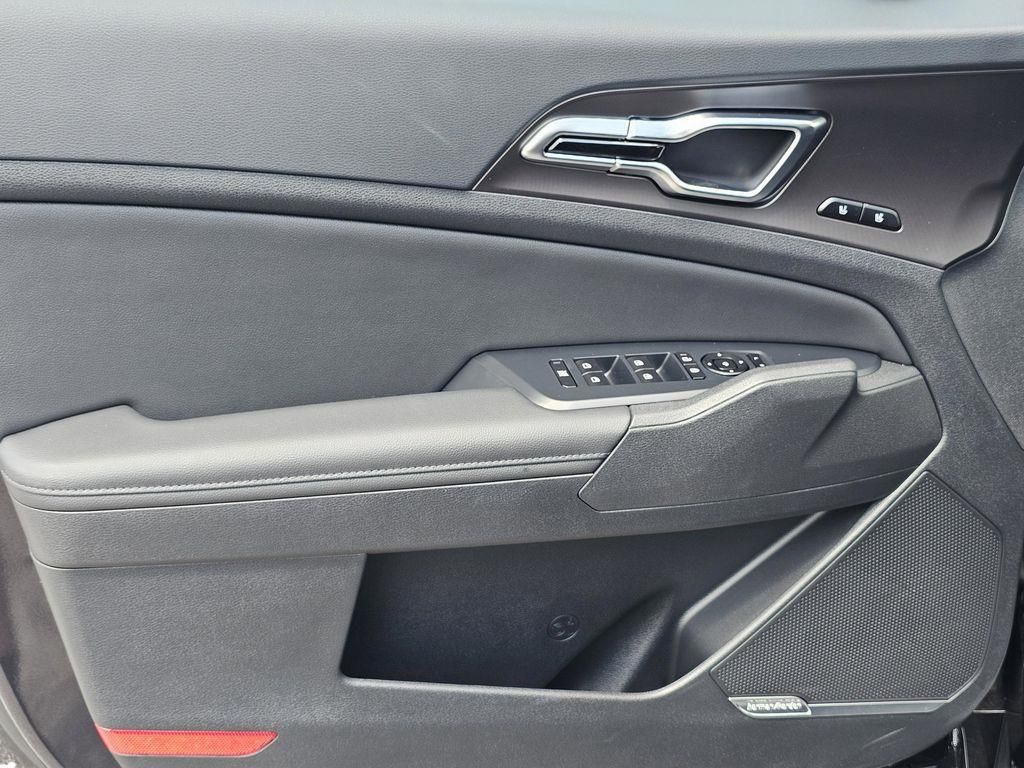2026 Kia Sportage SX - Photo 34