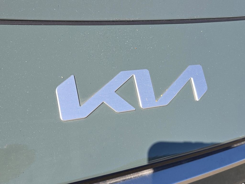 New 2025 Kia Niro EX Touring SUV