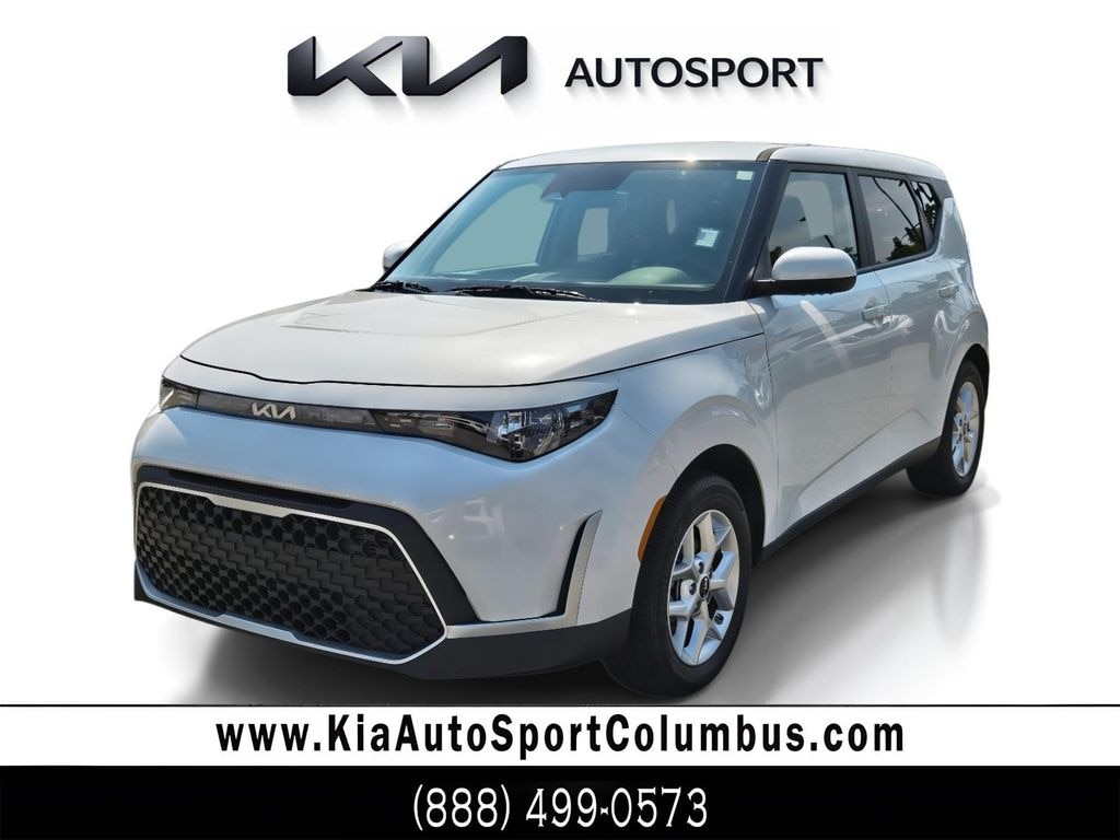 Certified 2025 Kia Soul Hatchback