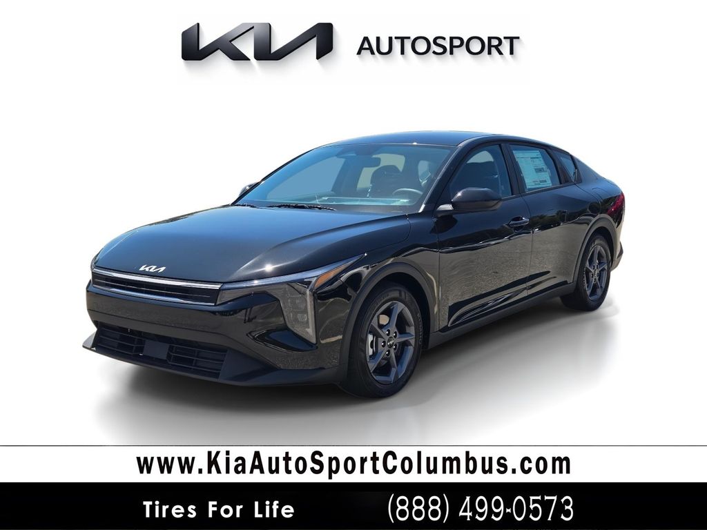 2026 Kia K4 LXS AT's photo