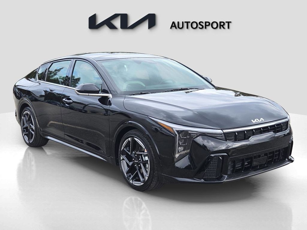 New 2026 Kia K4 GT-Line Sedan