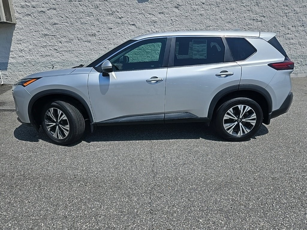 Used 2022 Nissan Rogue SV with VIN 5N1BT3BA2NC679522 for sale in Columbus, GA