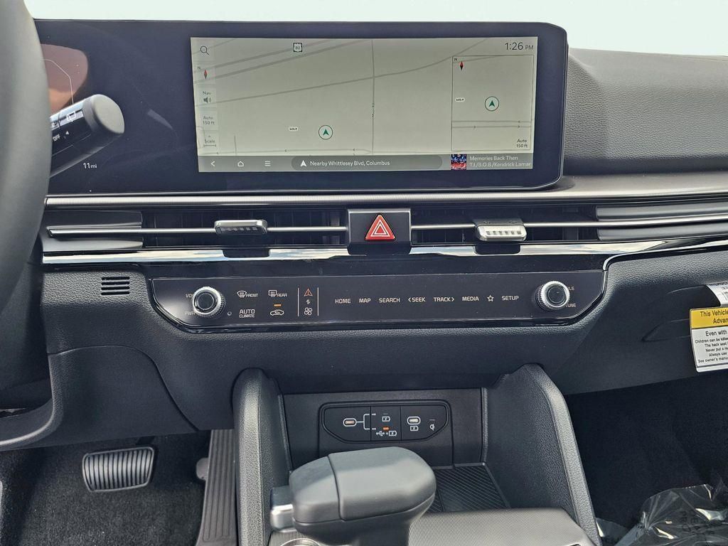2026 Kia Sportage SX - Photo 23