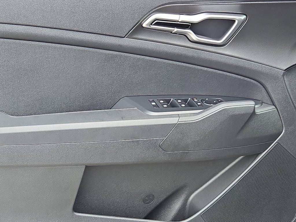 2026 Kia Sportage LX Hybrid - Photo 31