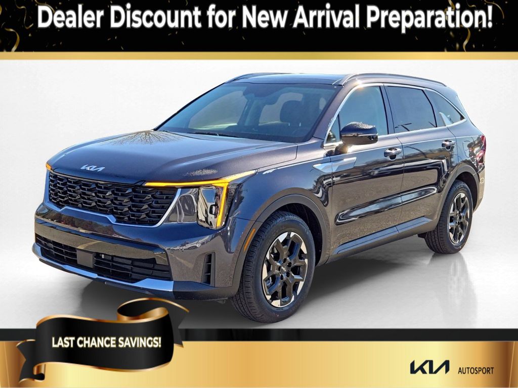 2025 Kia Sorento S's photo