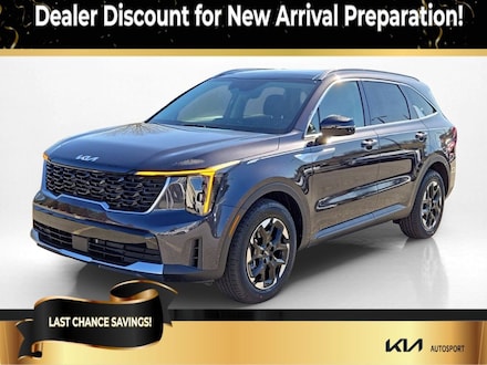 2025 Kia Sorento S SUV
