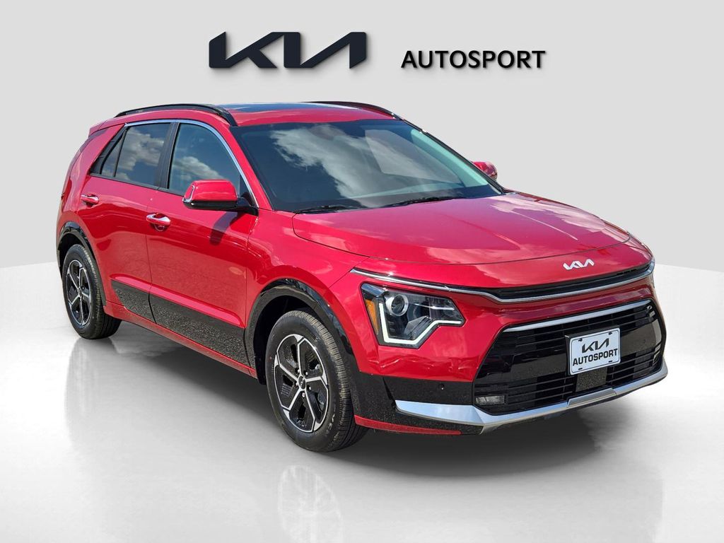 2025 Kia Niro SX Touring photo 3