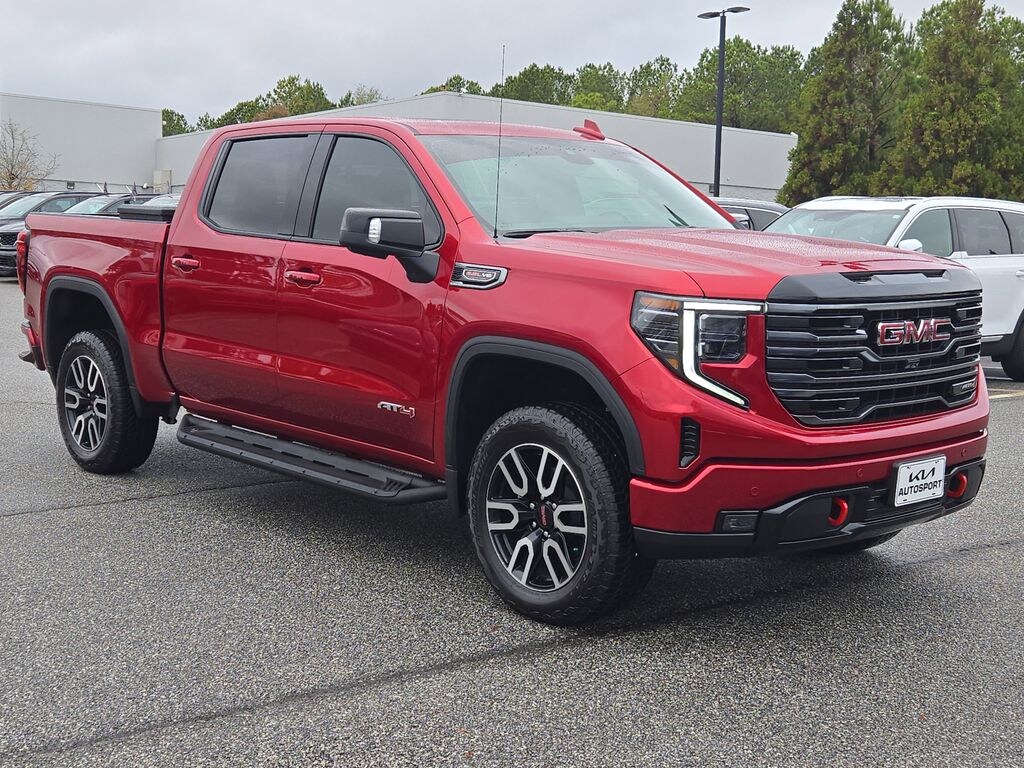 Used 2025 GMC Sierra 1500 AT4 Truck Crew Cab