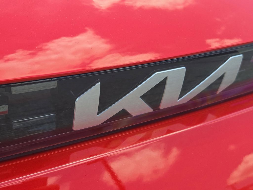 2025 Kia Soul S photo 4