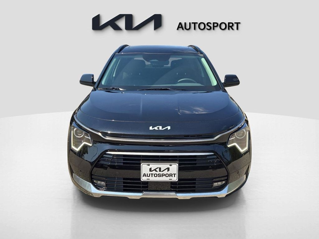 New 2025 Kia Niro SX SUV