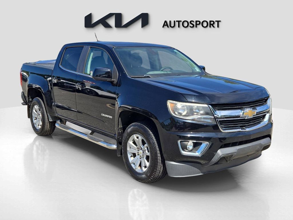 2016 Chevrolet Colorado LT photo 3