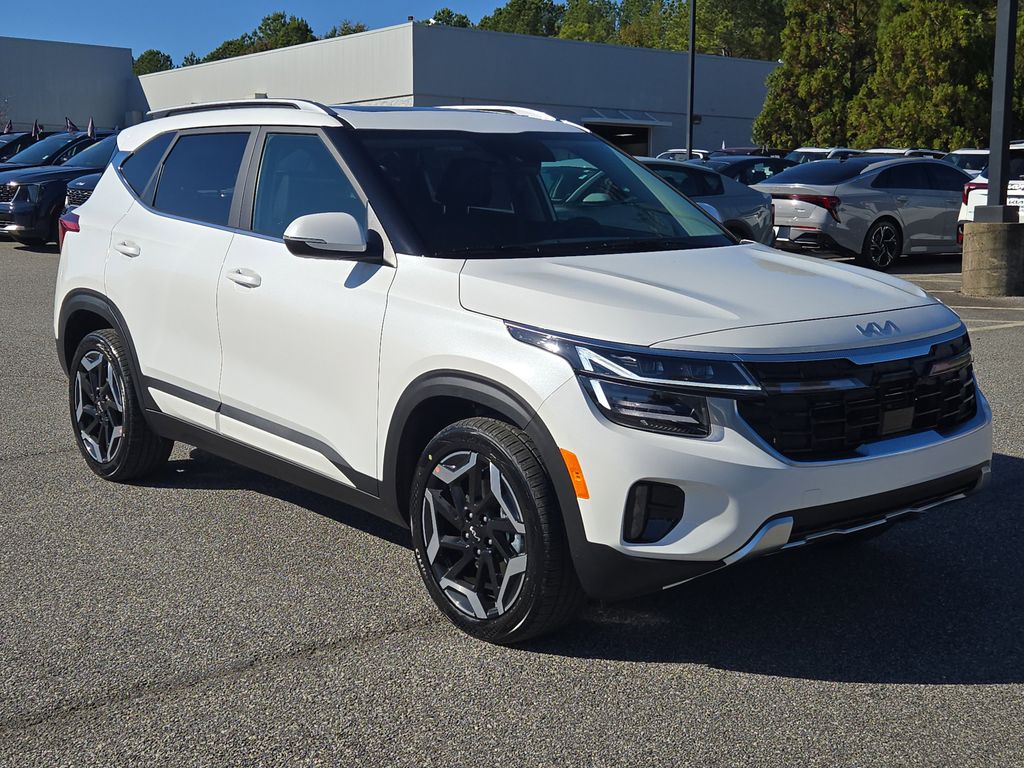 2026 Kia Seltos SX photo 3