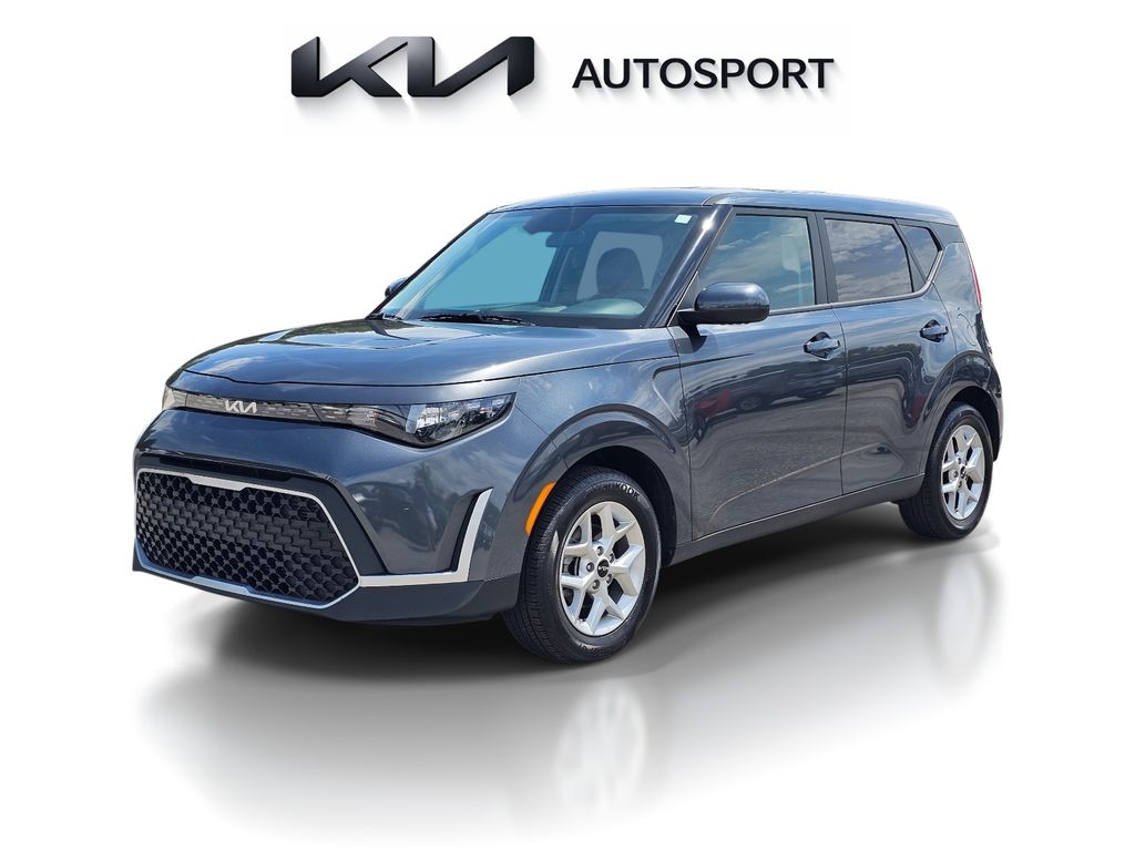 2025 Kia Soul 2.0L LX IVT's photo