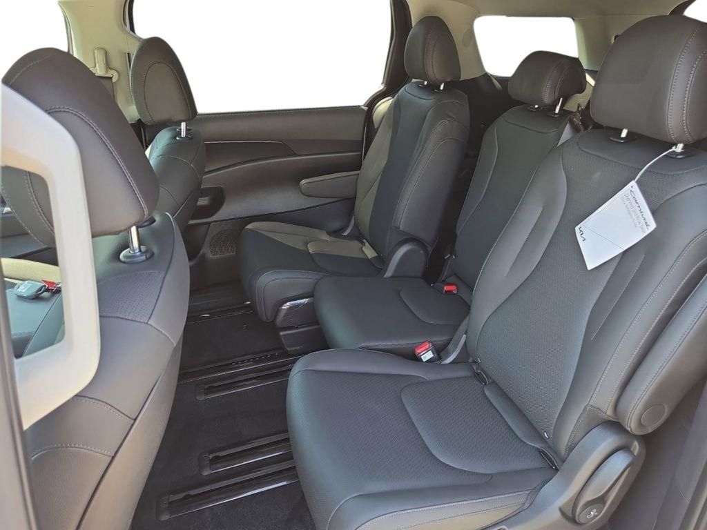 2026 Kia Carnival SX Prestige - Photo 20