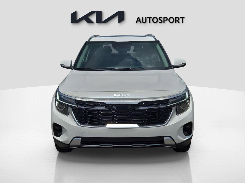 2025 Kia Seltos EX photo 2