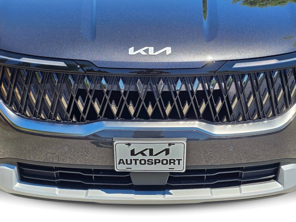 New 2026 Kia Carnival LXS Van Passenger Van